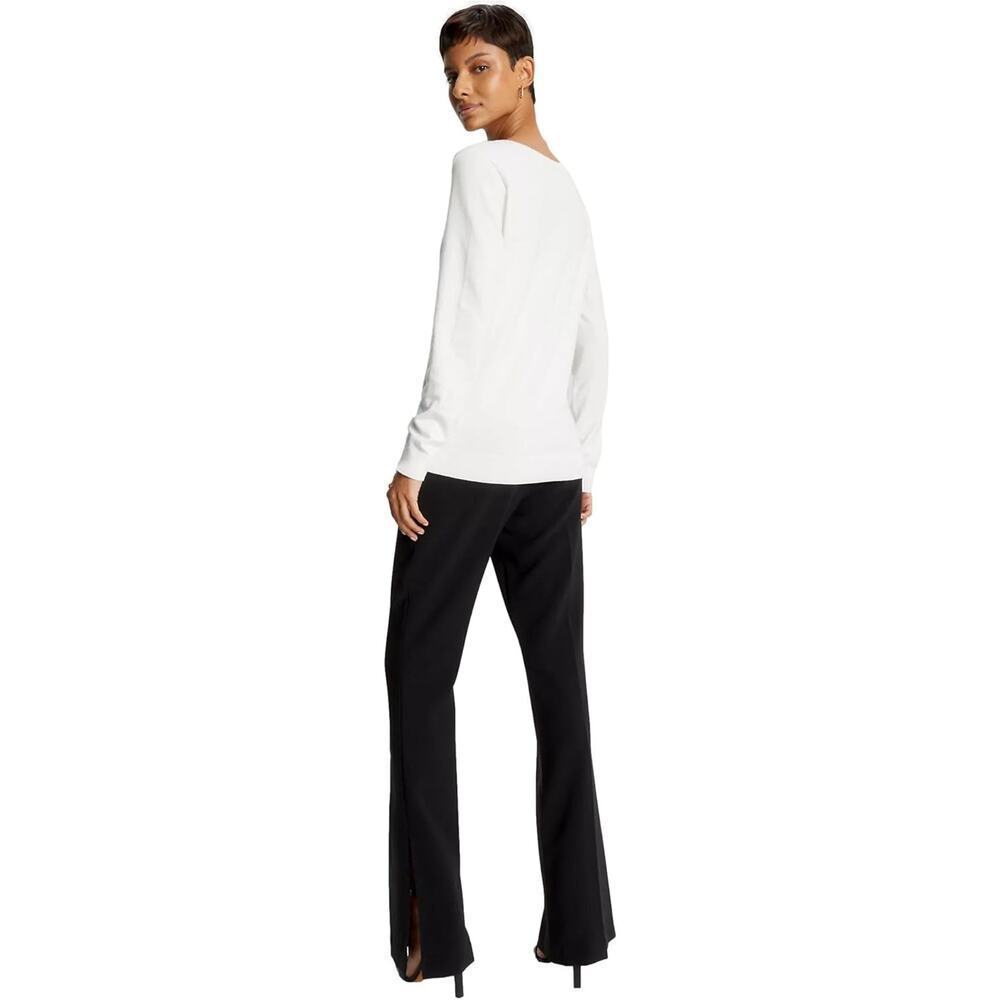 Tommy Hilfiger Women's Regular Fit, V-Neck Sweater, MilkyWay, Size S - Picture 2 of 6